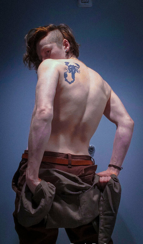 gros seins branlette espagnole onlyfans xxx exclusif image