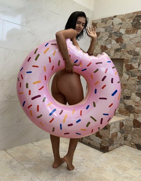 escobutt jolie actrice collection