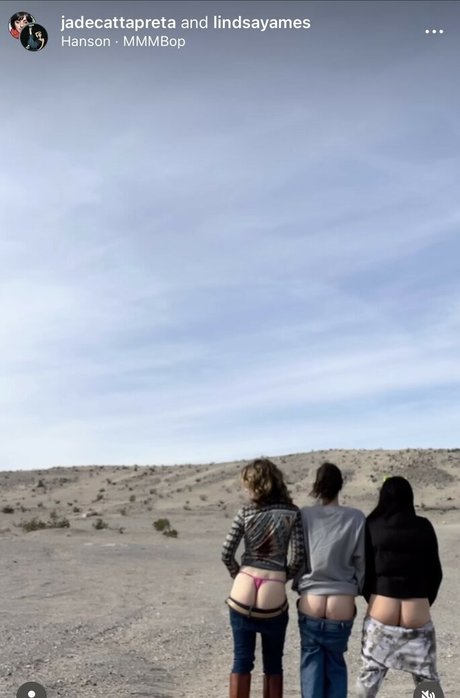 Jade Catta Preta star du porno chaud des photos