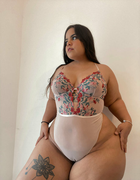 maman latine onlyfans hd parfaite collection