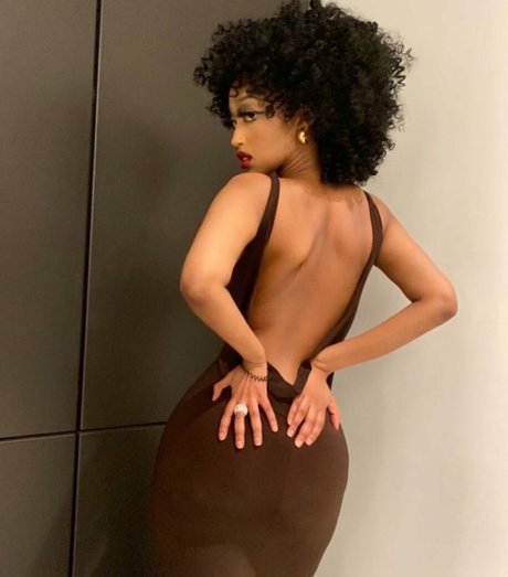 Solaya Ismail étoile exclusive galeries