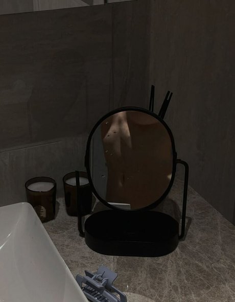 Leron Baron star du porno nue des photos