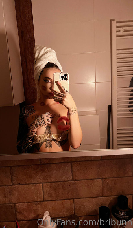 bribunn actrice xxx photos