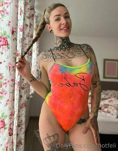 maman fils onlyfans chaud joli des photos