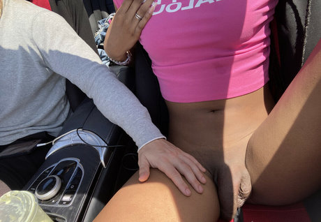 Jayde Macfarlane star du porno en haute qualité photo