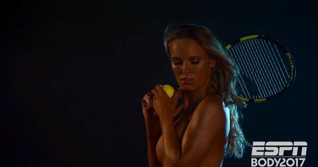 Caroline Wozniacki modèle magnifique images