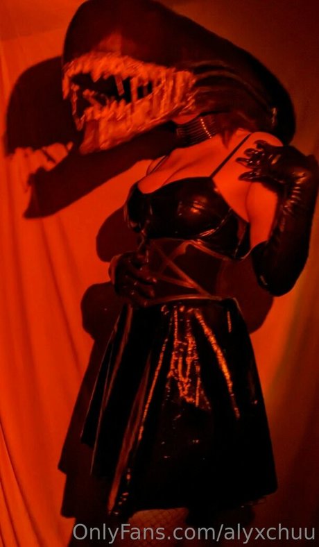 alyxchuu modèle pornographique collection