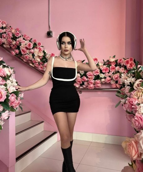 emmanorton star pornographique image