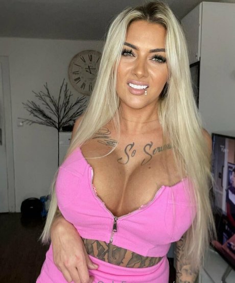 Deminecka belle star du porno galeries