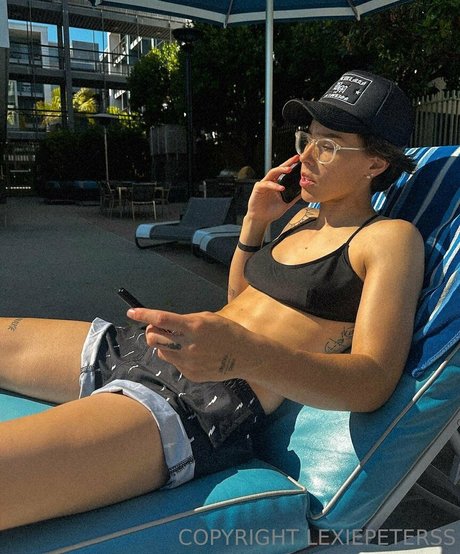 visage onlyfans art érotique galeries