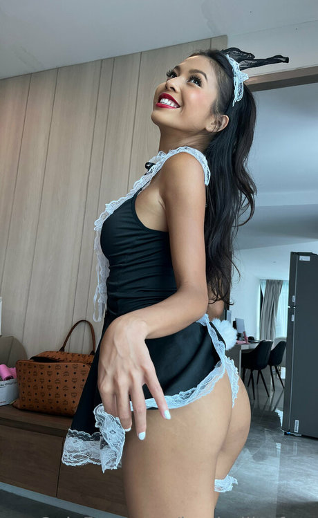 joythailia free actrice nue photo