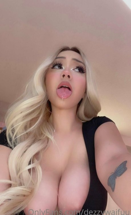 dezzywaifuu star du porno parfaite photo