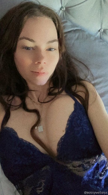 modèles uniquementfans érotique parfait photos