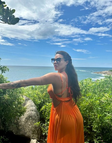 camilaoliveira haut de star du porno images