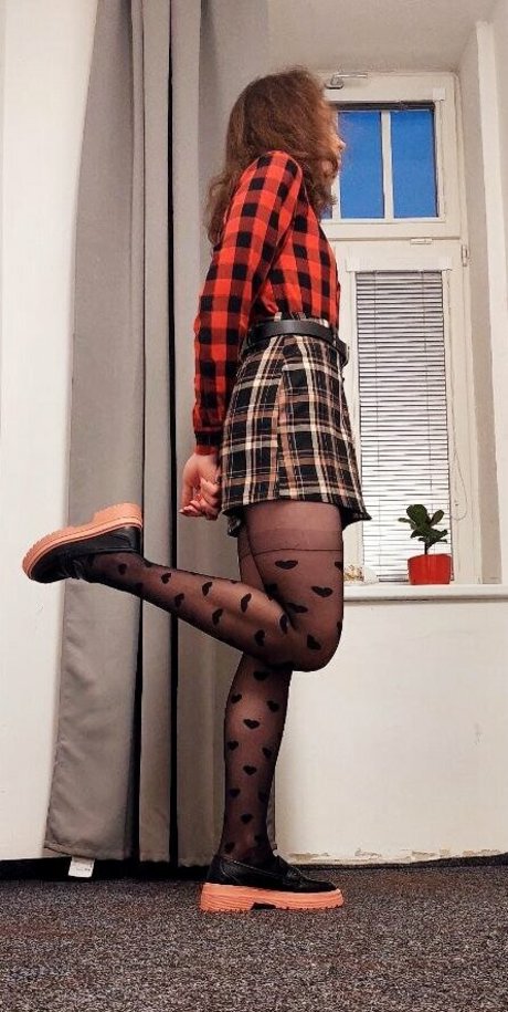 lucia cutie modèle magnifique galerie