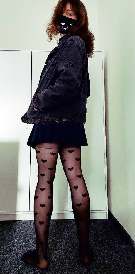 lucia cutie modèle artistique photos