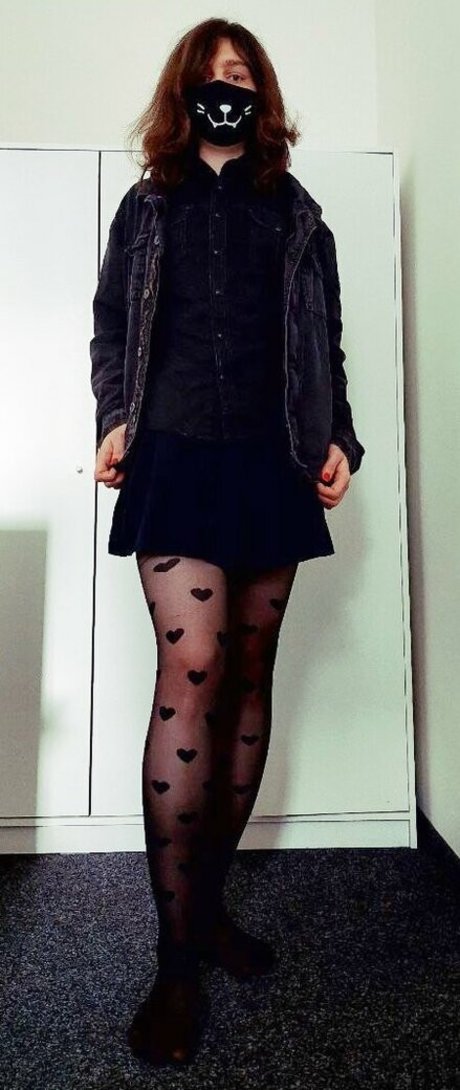 lucia cutie meilleure star du porno image