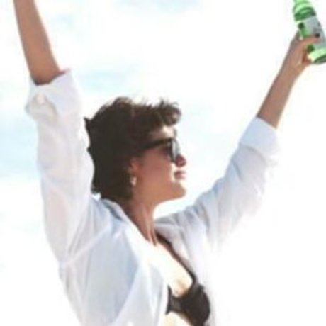 Agatha Moreira actrice chaude archive