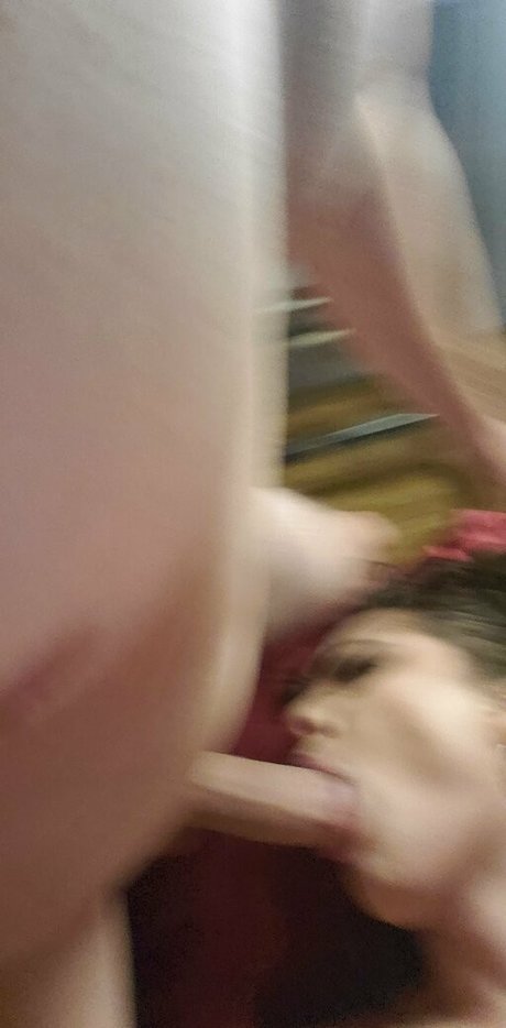 Rana Katana star du porno adulte images