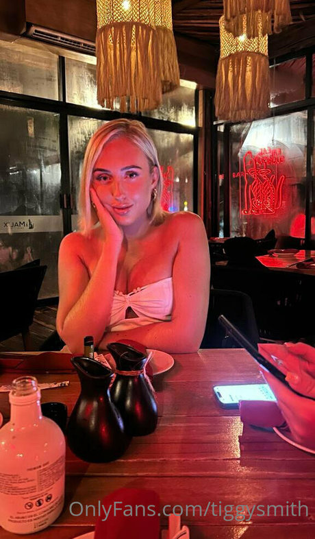 tiggysmith actrice hd galeries