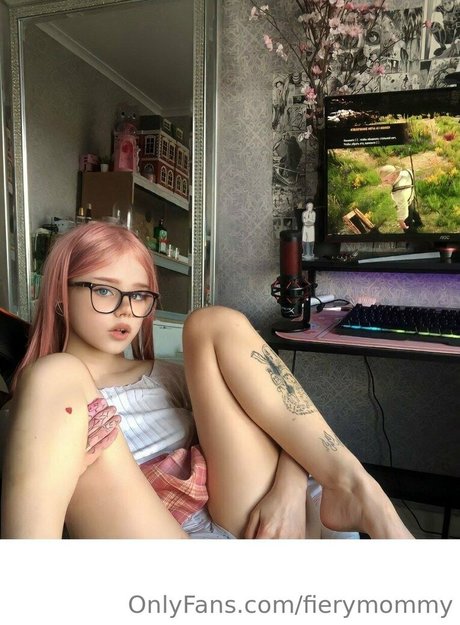 amateurs courbés onlyfans sympa parfait image