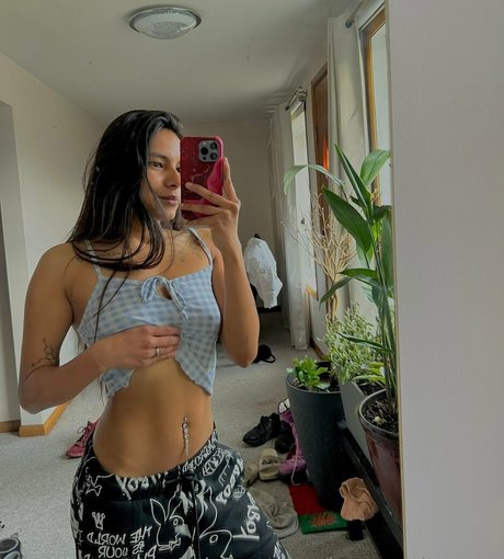 fans de gros seins asiatiques uniquement exclusif chaud img