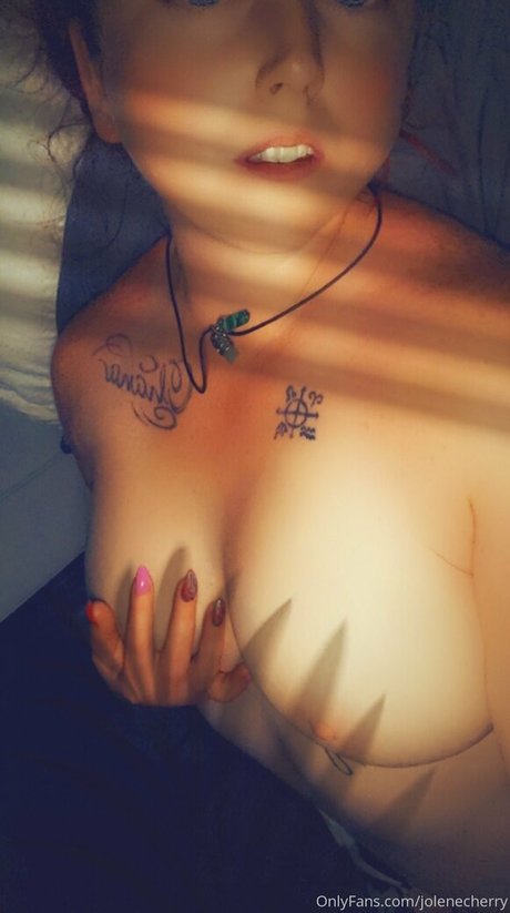 jolenecherry modèle nu collection