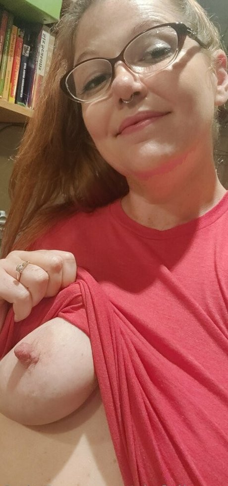 sinfullypurrfuct actrice artistique image