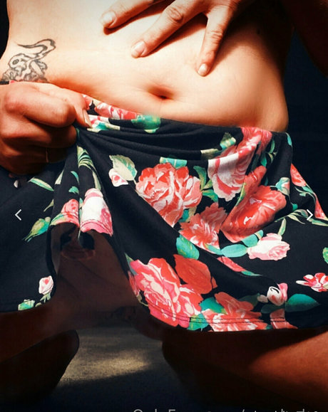 purple leo modèle artistique photo