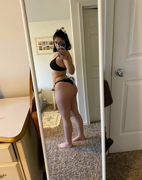 Bruja510 modèles nus image