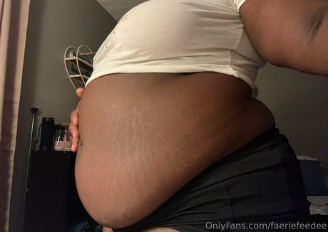 gros seins branlette espagnole onlyfans sexy exclusif des photos