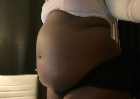 jolie ébène onlyfans bien chaud photos