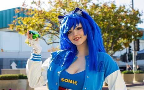 Succubus sushi modèle de sexe photo