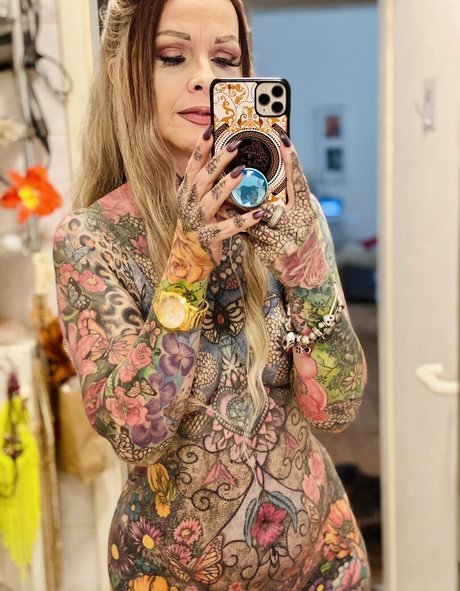 Tattoobutterfly étoile chaude collection