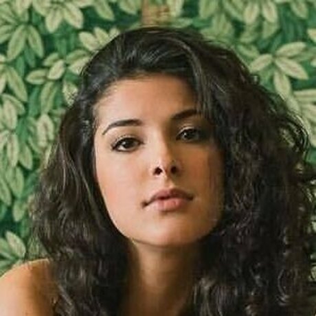 Giovana Fagundes nus star du porno photo