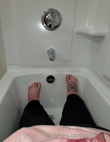peachyg28 star exclusive des photos
