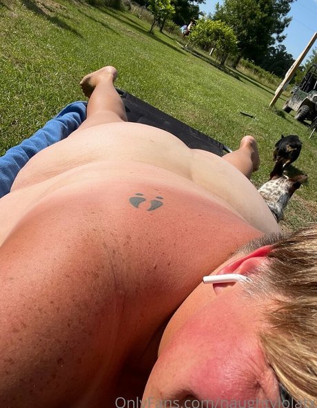 naughtylolatx étoile hd galeries