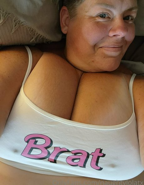 naughtylolatx actrice libre collection