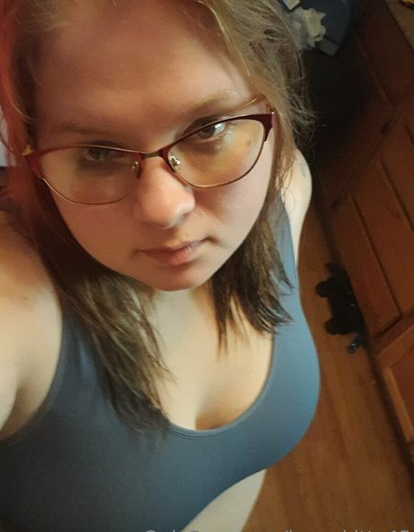 grand-mère onlyfans adulte érotique photos