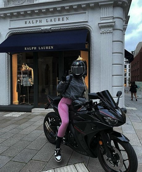 laeticia sophie actrice porno collection