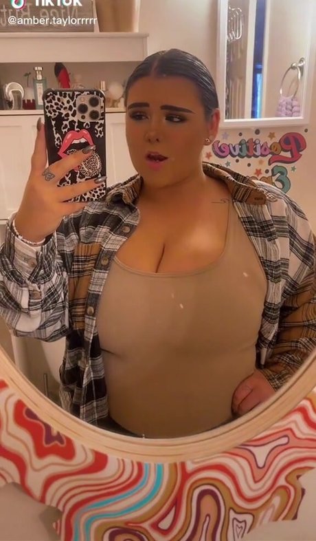 ababieeeee modèle adulte photos