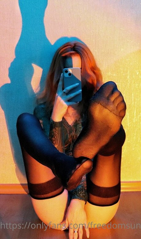 freedomsun actrice sexy photo