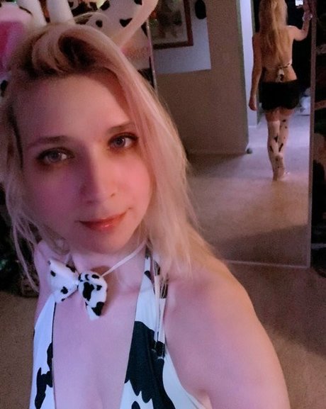 Tatskichu modèle porno photos