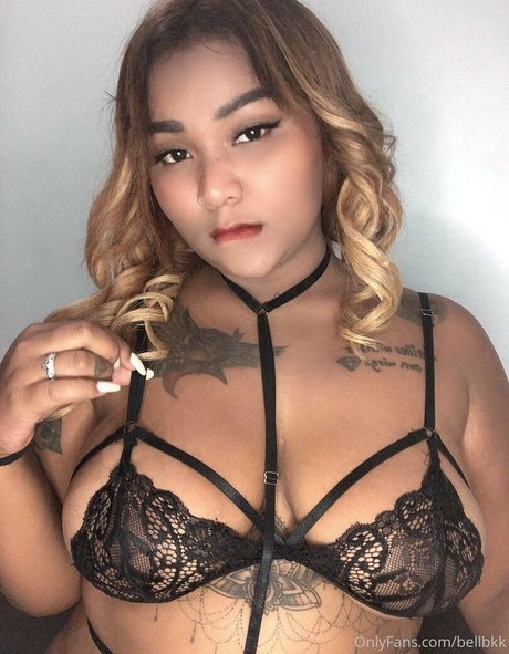 pawg épais uniquementfans nu libre image