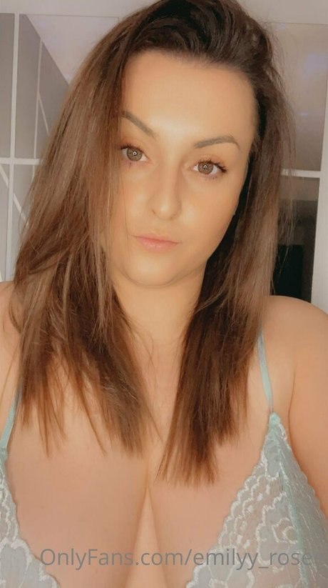 squat uniquementfans sexy photos