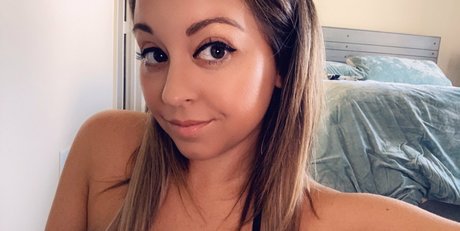 LoadsofLayla actrice de grande qualité des photos