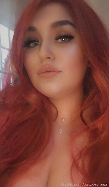 btattooed angel actrice exclusive photo