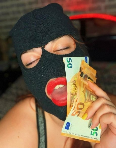 girlonfire12 modèle porno archive