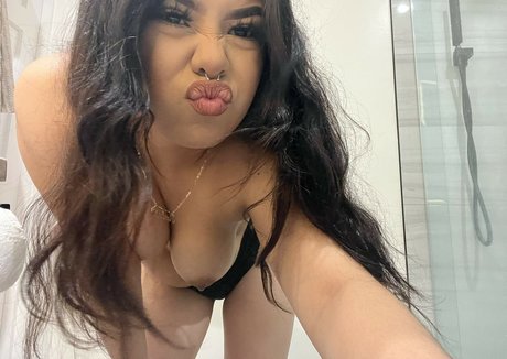 Svpcypisces étoile chaude archive