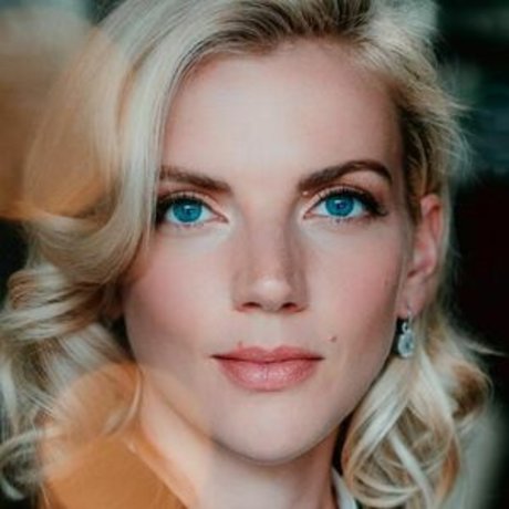 Kara Killmer star du porno hd image